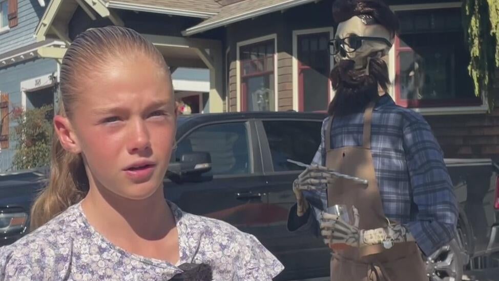 Alameda girl uses AI to create talking skeleton "Uncle Murray" for Halloween display — CBS Bay Area (KPIX), Sonoma Technology news
