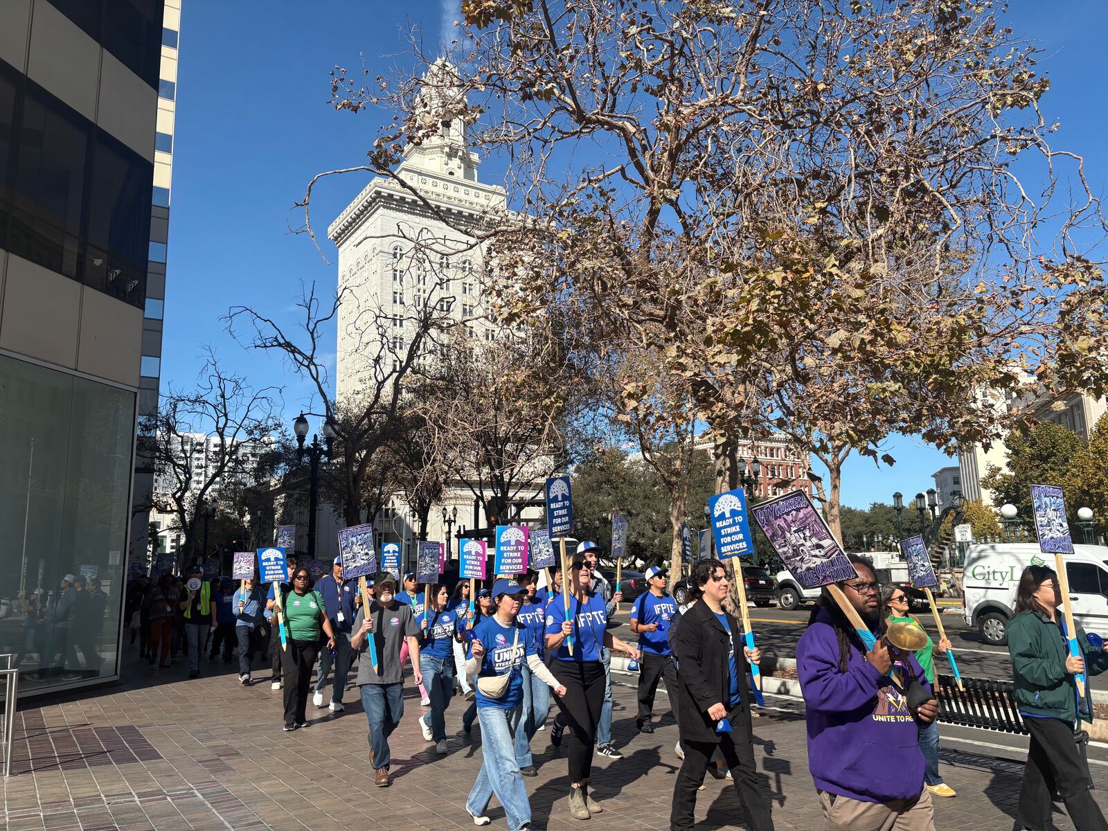 Oakland city workers will strike Nov. 5 if no deal is reached — Sonoma Community news
