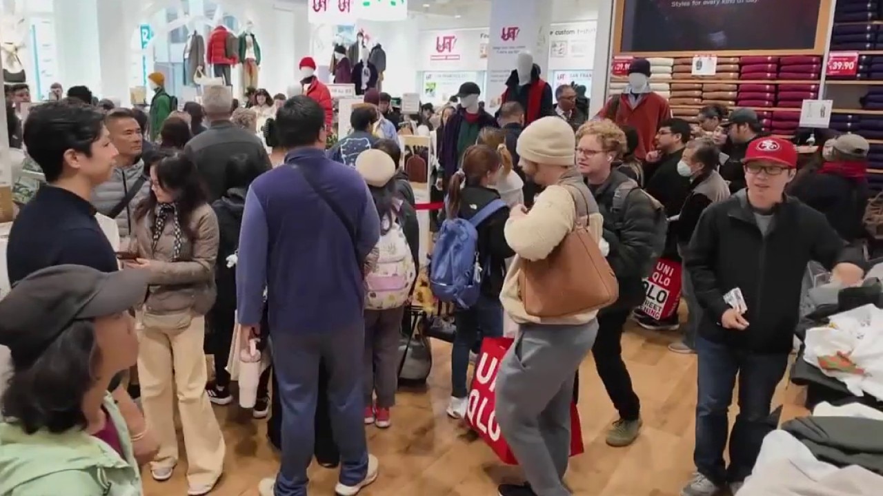 Crowds line up for grand opening of new Uniqlo store in SF — KTVU FOX 2 Bay Area, Sonoma Business news