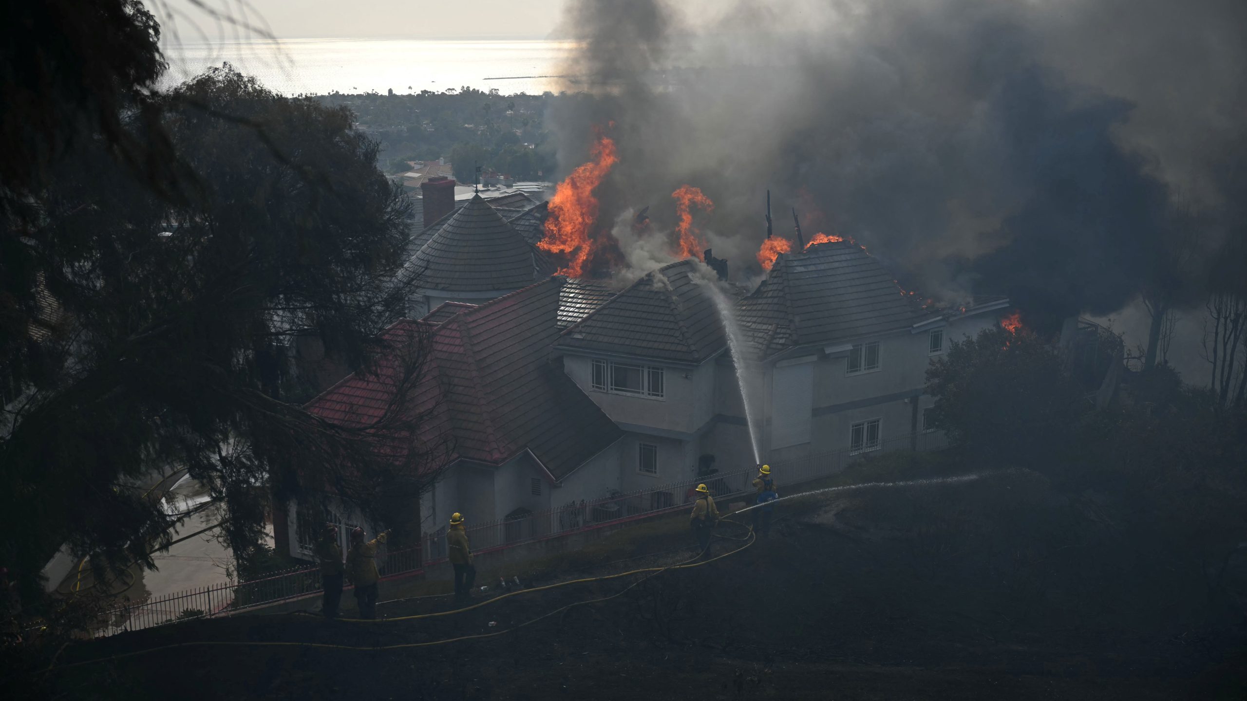 Norte Fire in California threatens homes, forces evacuations — KTVU FOX 2 Bay Area, Sonoma Community news